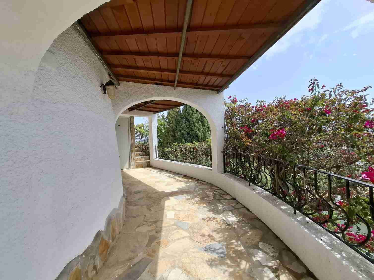 Casa con vistas panorámicas en Sanet y Negrals, Valle de Orba