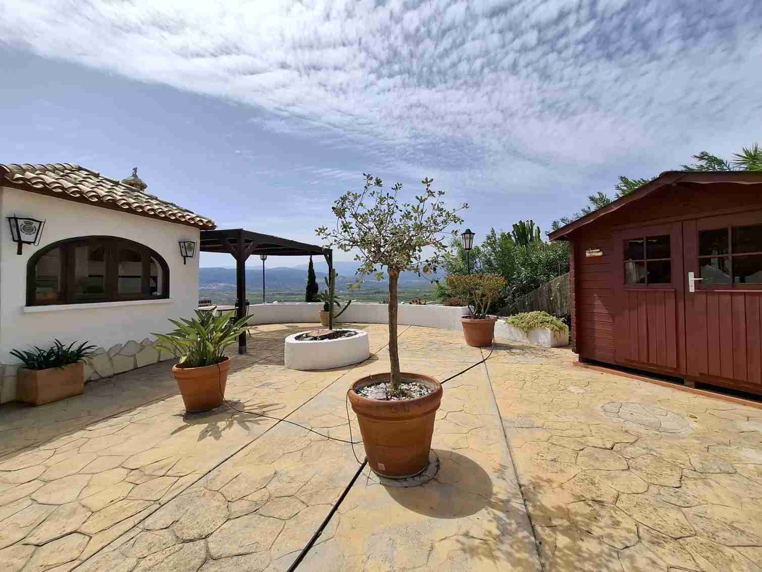 Casa con vistas panorámicas en Sanet y Negrals, Valle de Orba