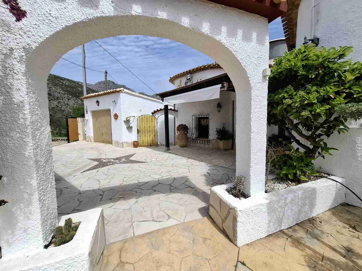 Casa con vistas panorámicas en Sanet y Negrals, Valle de Orba